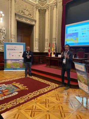 Formato dinamico del encuentro Geodata Meet Up